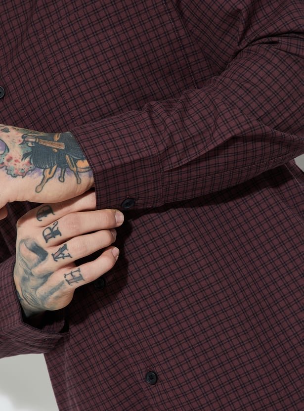 men checked regular fit shirt